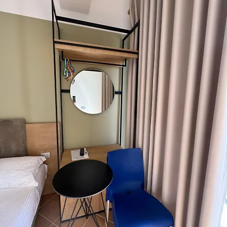 Hotel Cekodhima Radhimë