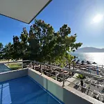 Cekodhima Hotell *