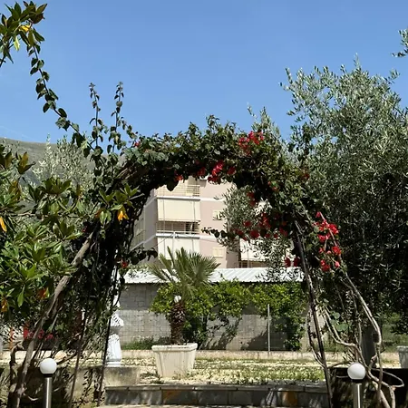 Cekodhima Hotel Radhime