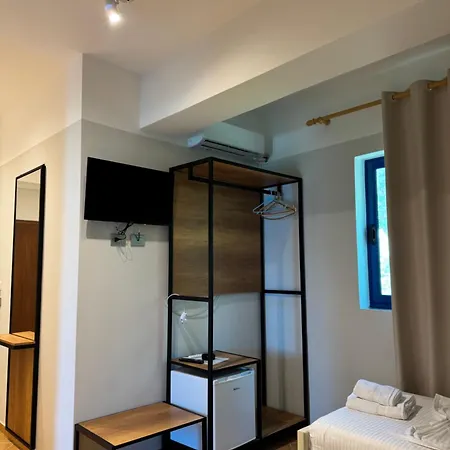 Cekodhima Hotel *